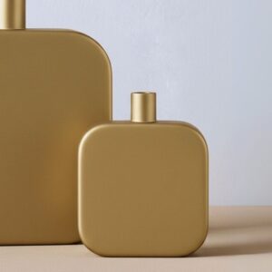 Inicio 25587 florero cuadrado dorado s 01