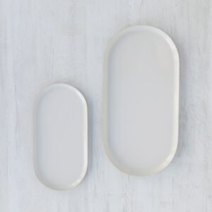 pe11223 set de 2 charolas ovales blanco mate y dorado tu 01